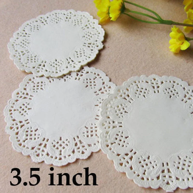 

3.5inch Round Lace Paper Doilies White Pink Gold Red Cake Paper Mat Party Wedding Christmas Table Decoration Pad 100pcs