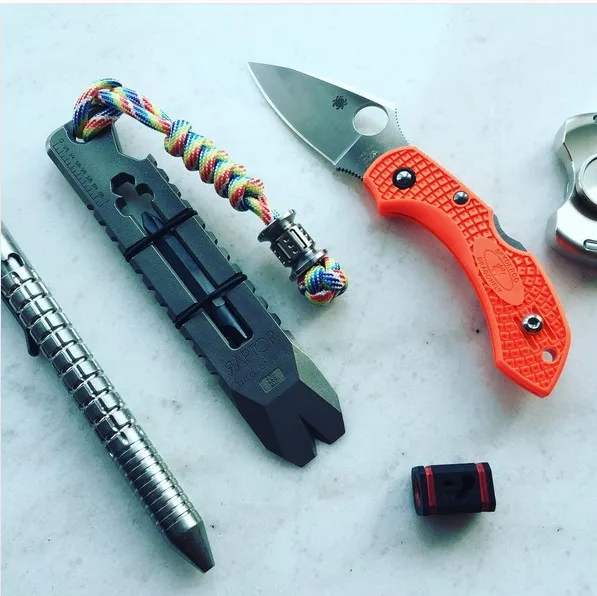 

Titanium Alloy TC4 Knife Beads Paracord Can Fits Tritium Gas Tube Umbrella Rope Outdoor Parachute Cord Gadget EDC Multi Tools