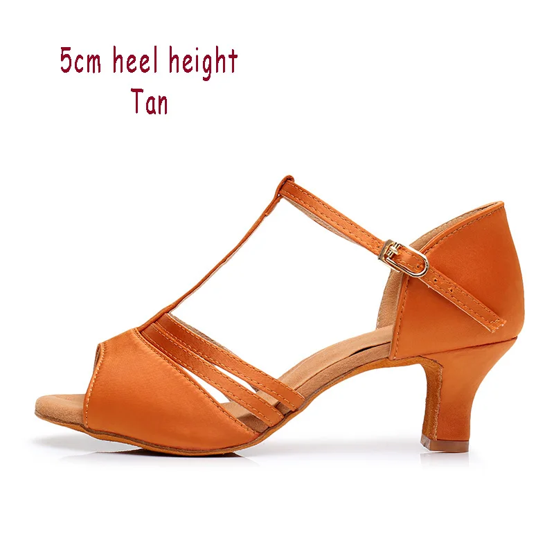 Gold 7cm Heel Новые женские туфли для латинских танцев золотого и серебряного цвета; Танцевальная обувь для бальных танцев для девочек; мягкие туфли для танцев на высоком каблуке 5 см/7 см - Цвет: Gold 7cm Heel