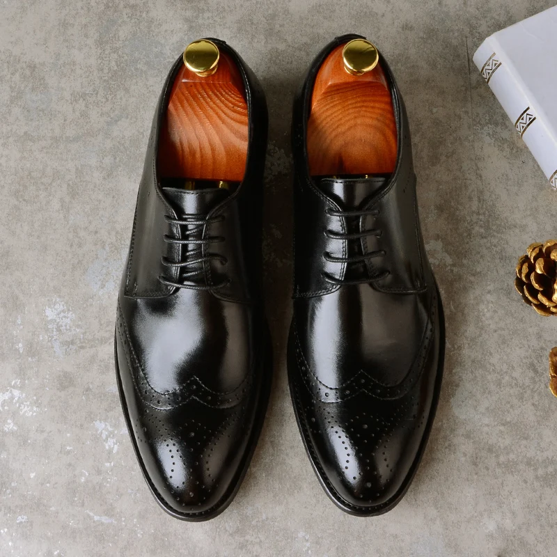 Мужские деловые туфли оксфорды черные из дышащей ткани с вырезами винтажная