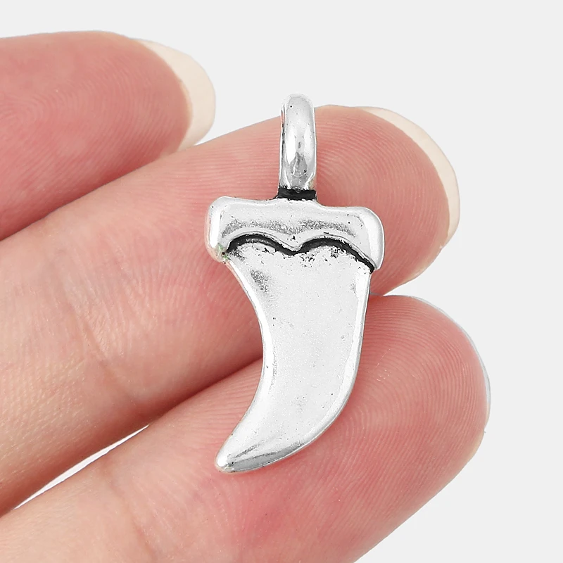 Подвески в виде Зубов Акулы из тибетского серебра 20 шт. Ювелирная фурнитура для