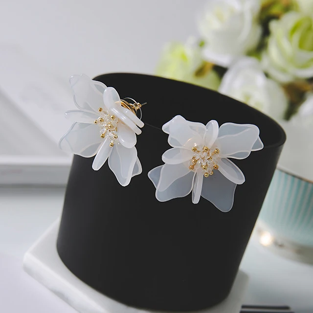 Women Jewelry Crystal White Camellia Flower Stud Earrings Fashion Personality Acrylic Petals Stereoscopic Big Oorbellen | Украшения и
