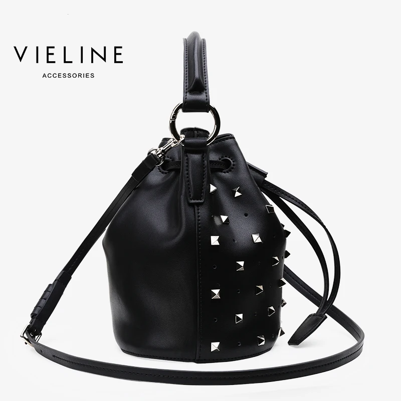Женская сумка ведро Vieline из натуральной кожи через плечо коровьей с заклепками