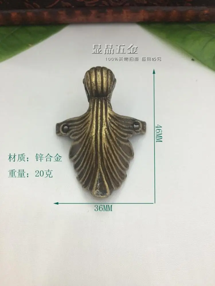 Ножки антикварные из цинкового сплава угловая мебель 46*36 мм декоративные стопы