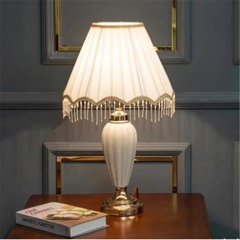 Настольная лампа с кисточками из керамической ткани европейский стиль для фойе