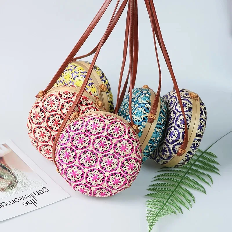 Круглая сумка из ротанга для девочек Соломенная пляжная сумочка на ремне круглая