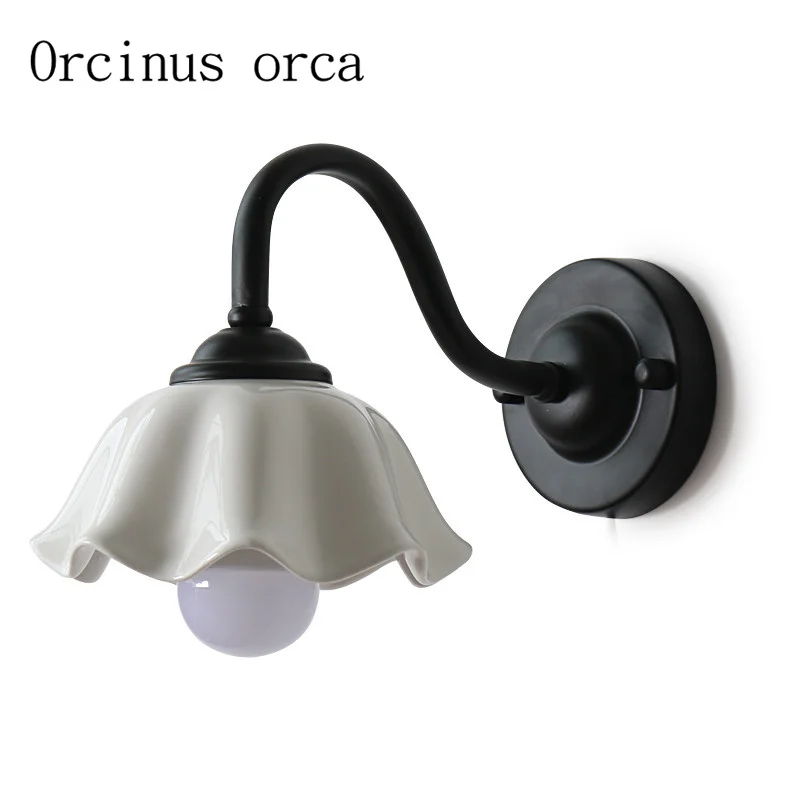 Korean modern simplified ceramic wall lamp living room dining Mediterranean pastoral personality white | Лампы и освещение