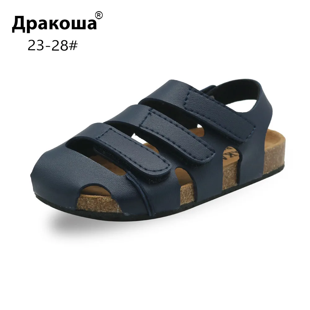 Сандалии Apakowa для мальчиков модные пляжные туфли с закрытым носком плоская