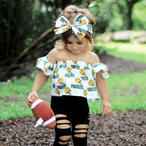 Одежда для маленьких детей девочек пуловер с открытыми плечами и буквенным