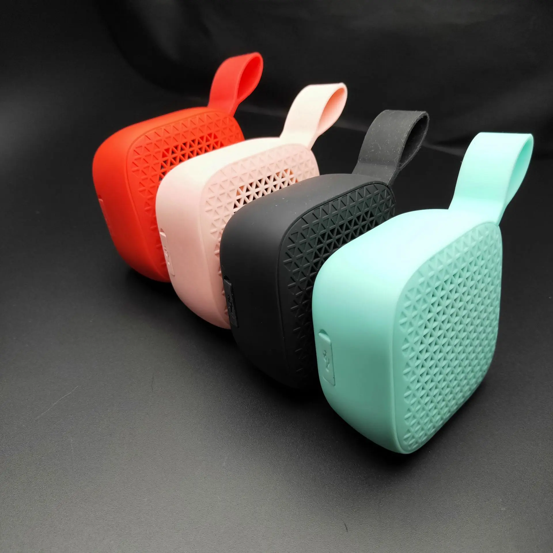 Портативный динамик HandsFree автомобильный офисный уличный стерео сабвуфер bluetooth
