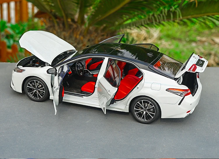 1:18,, TOYOTA CAMRY, новая спортивная версия, модель из сплава, имитация металла, литье под давлением, модель автомобиля, Изысканные Подарки
