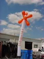 Счастливый Надувной 4 м надувной волны одна нога многоцветный руки танцор