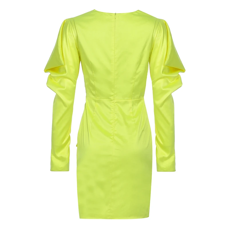 Женское атласное платье футляр с V образным вырезом и длинными рукавами