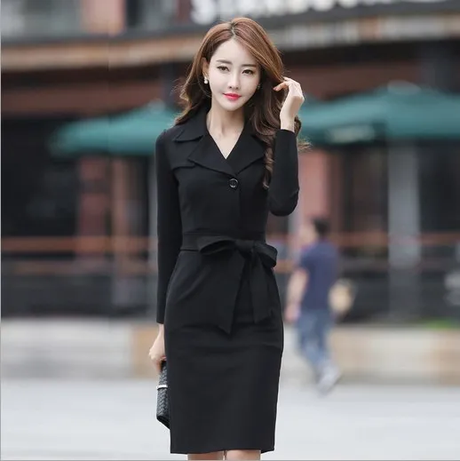 Женское облегающее платье карандаш до колена офисное с отложным воротником и