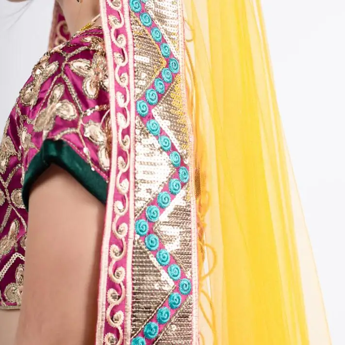Индийский Sarees традиционный танцевальный костюм для девочек Lehenga Choli с вышивкой
