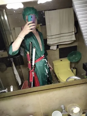 Цельнокроеный карнавальный костюм Roronoa Zoro; полный комплект одежды