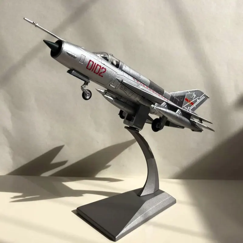 WLTK 1/72 масштаб военная модель игрушки PLAAF MiG 21 рыбий боец литой металлический