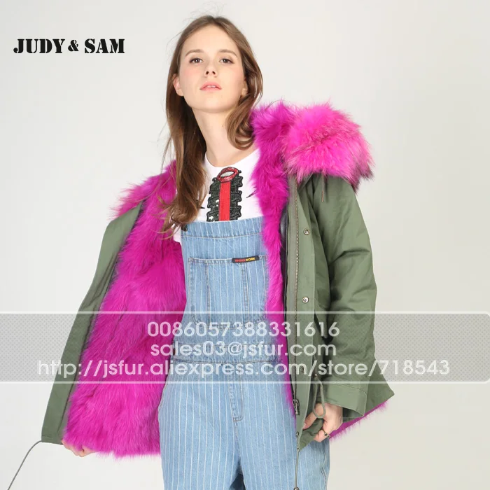 Куртка с капюшоном армейско-зеленого цвета толстой натуральной опушка из