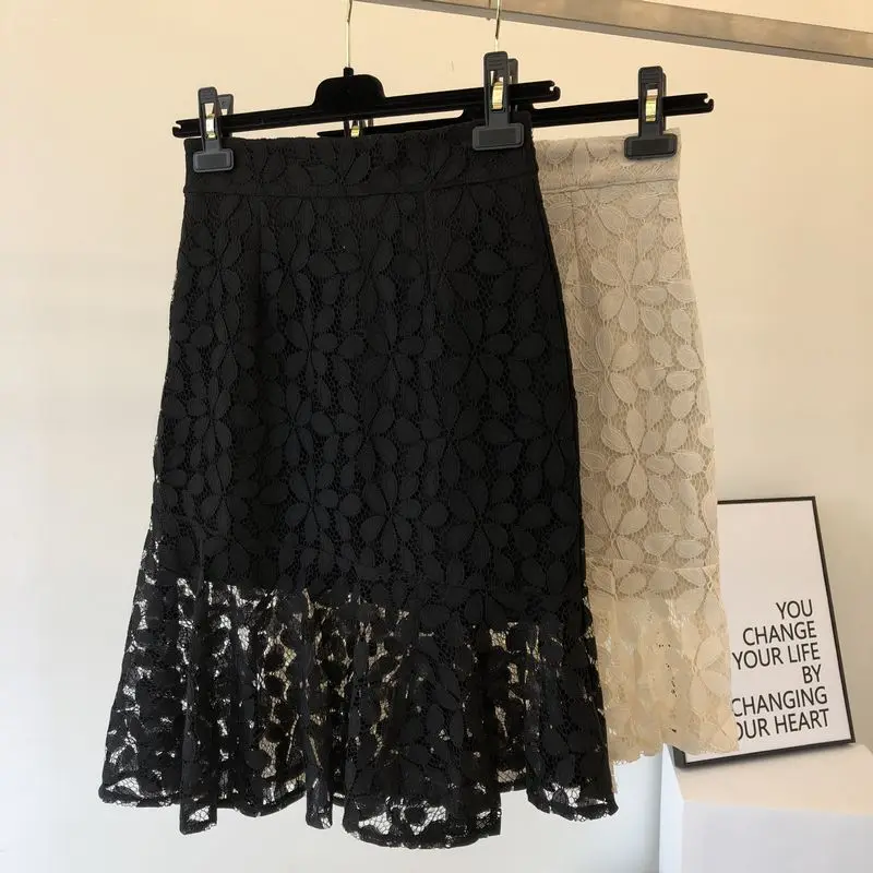 Женская юбка трапеция Lanon повседневная Однотонная трапециевидной формы до