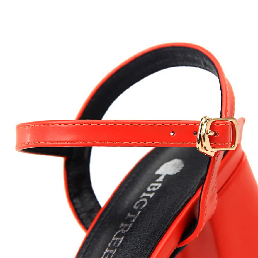 Босоножки женские кожаные с открытым носком на высоком каблуке 7 см|Боссоножки и