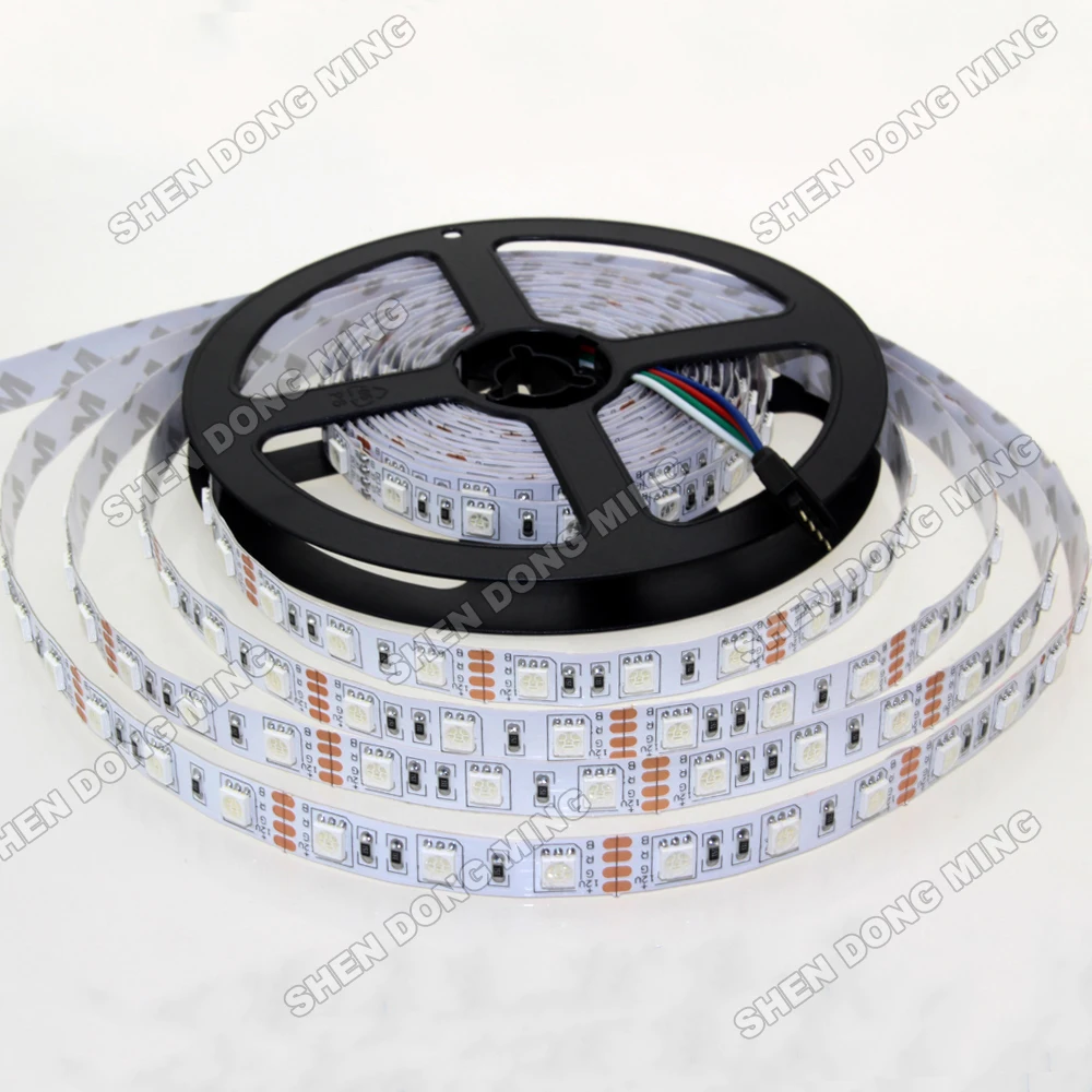 Фото Rgb Светодиодная лента 5050 SMD 12 В гибкая светодиодная 60 светодиодов/м 1 метр RGB белая Rgb Светодиодная лента 5050 SMD 12 В гибкая светодиодная 60 светодиодов/м 1 метр RGB белая