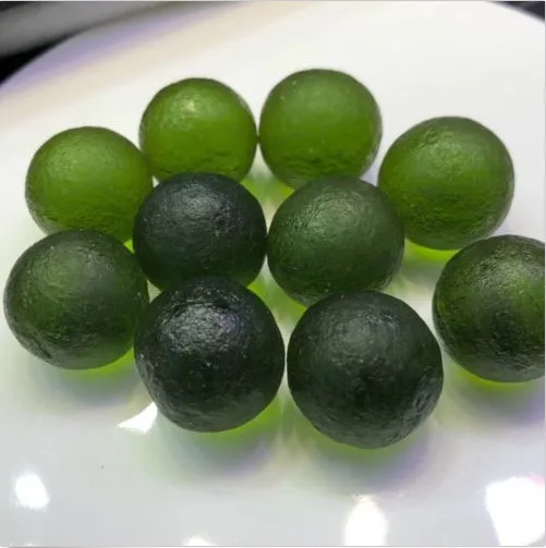 

10 шт. зеленый камень MOLDAVITE метеорит ударное стекло чешское
