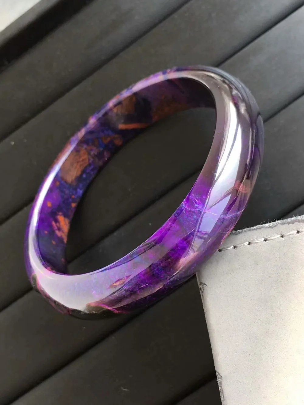 Высокое качество натуральный Sugilite Королевский Фиолетовый драгоценный камень