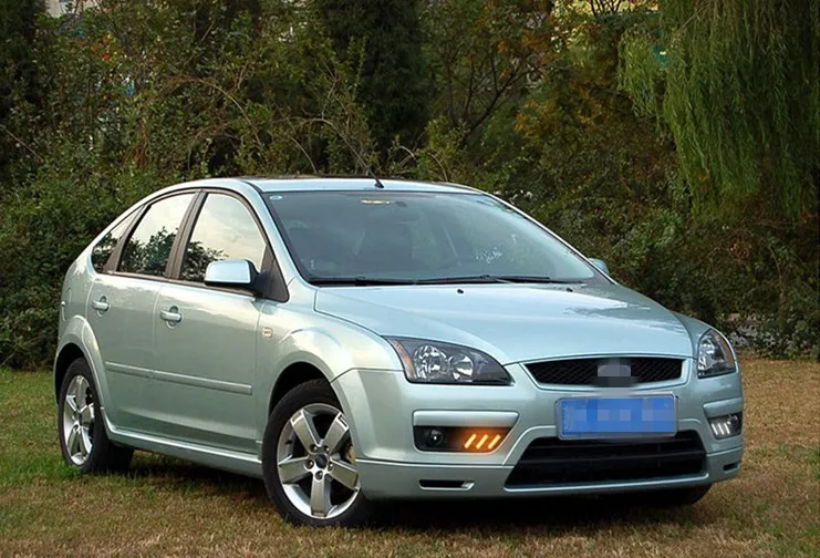 EOsuns led drl Дневной ходовой светильник+ галогенная противотуманная фара для Ford Focus 2005-2006 с движущимися желтыми поворотниками