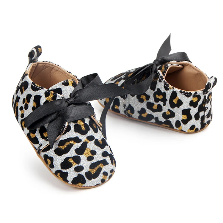 0-18M Toddler Baby Girl Shining First Walkers Princess Shoes Glitter Shiny Leopard Print Sneakers Lace Up Newborn Bebe Shoes