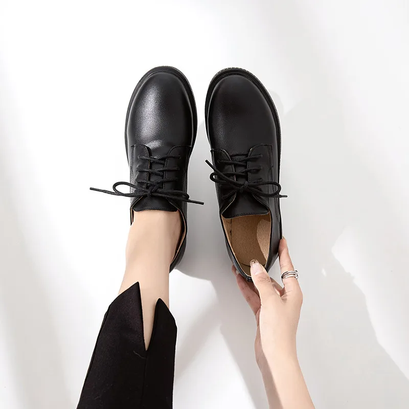 Женские Молодежные повседневные туфли YMECHIC черные бежевые туфли-гладиаторы на