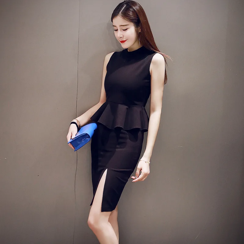 Женское платье из 2 частей летнее черное с круглым вырезом без рукавов оборками