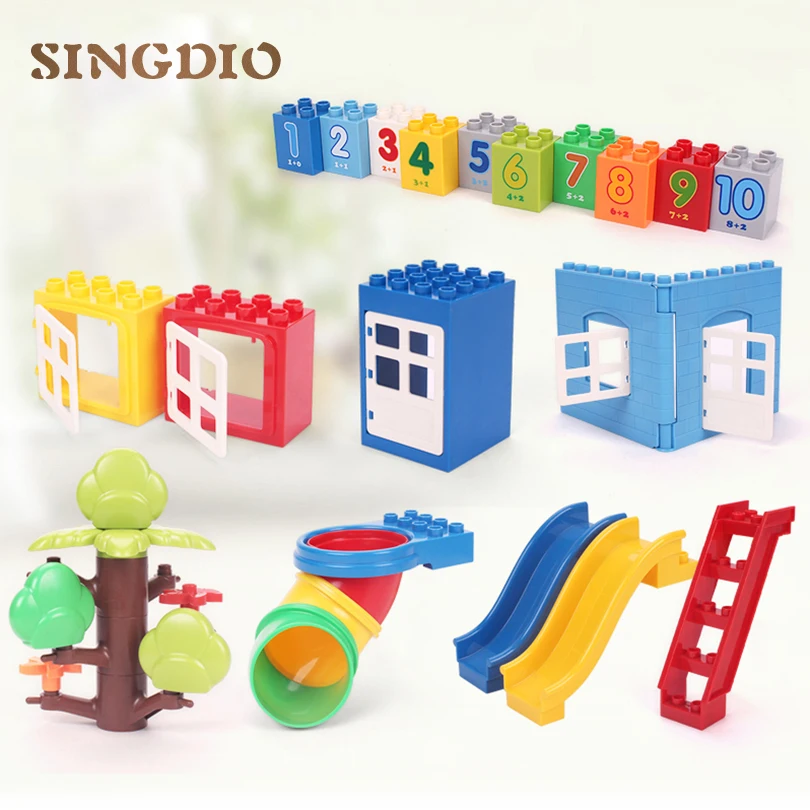 Большие строительные блоки собранные окна игрушечный домик горка стол обучающие