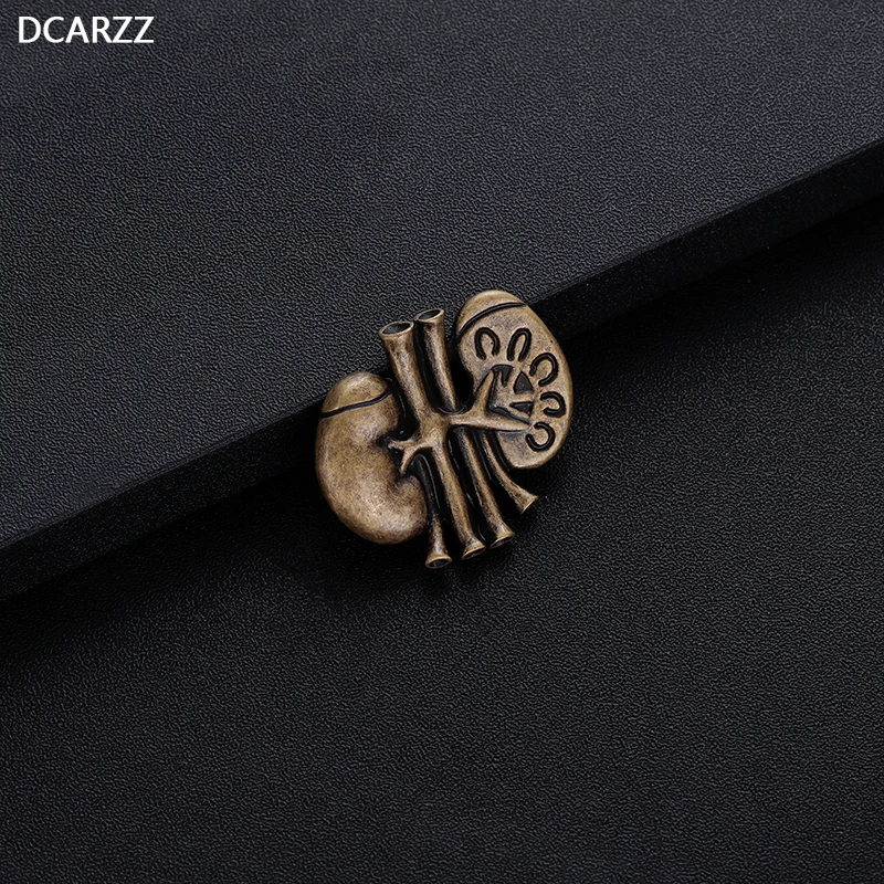 DCARZZ Анатомия почек булавка Медицинский Подарок Доктор винтажные золотые серебряные булавки металлические трендовые ювелирные изделия красивые броши женские аксессуары