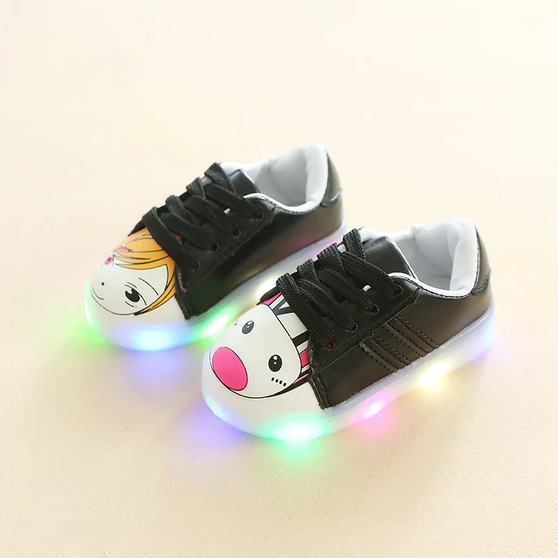 2019 мультфильм светящиеся кроссовки Новая мода для детей Весна Повседневная