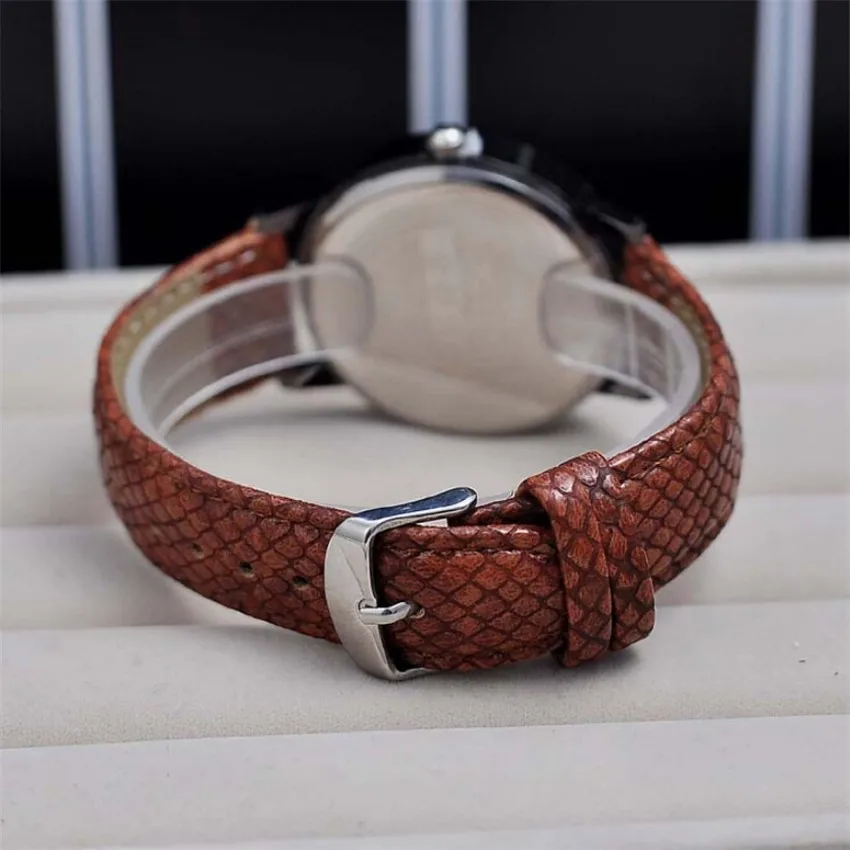 

New Men Weistwatches Leather Quartz Clcok Watch Men Boy Gift