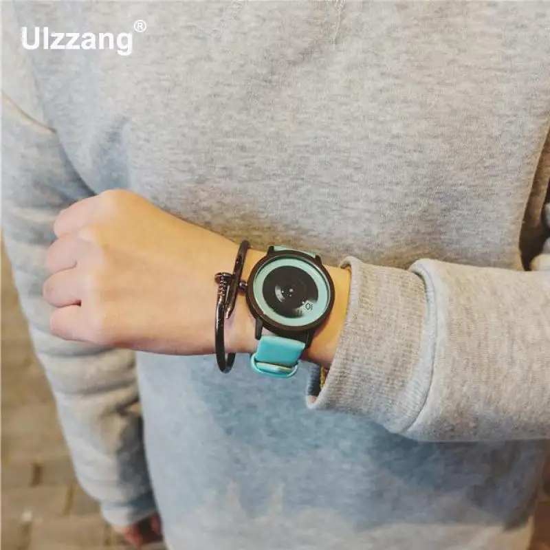 2018 Модные женские и мужские кварцевые часы для влюбленных кожаные Наручные Reloj