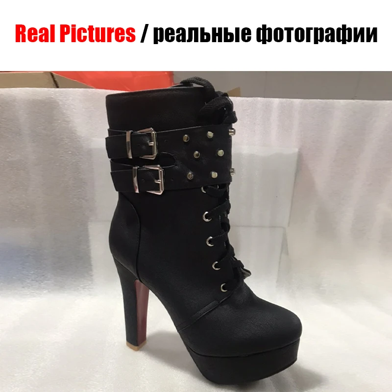 ALLENLYNN/Женские ботинки в байкерском стиле; ботинки в стиле панк с заклепками и пряжкой; женская обувь; женские осенние ботинки на высоком каблуке с пряжкой; botas; Размеры 33-48