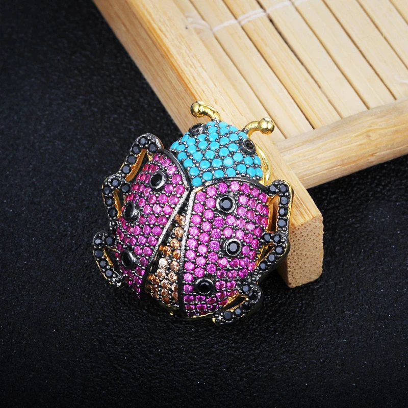 НОВАЯ ЕВРОПЕЙСКАЯ МОДА семизвездный Божья коровка инкрустированный циркониевый