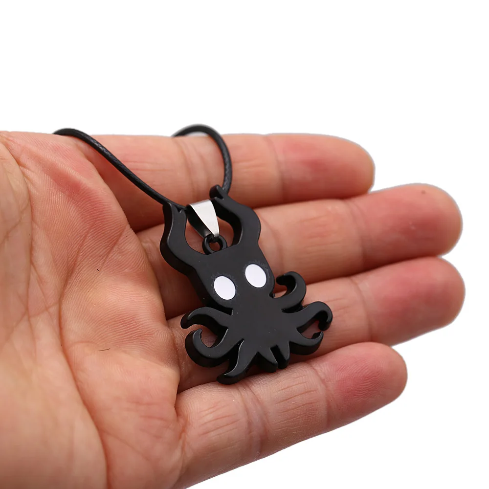 Game Hollow Knight Cosplay Keychain Keyring Accessories Enamel Key Chain Octopus Pendant Necklace Leather Choker KeyChains | Украшения и