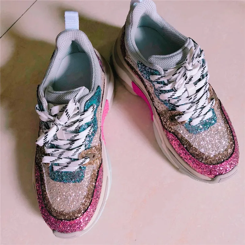 

Роскошные дизайнерские кружевные женские кроссовки, блестящие розовые кроссовки разных цветов, Уличная обувь на платформе, 2018