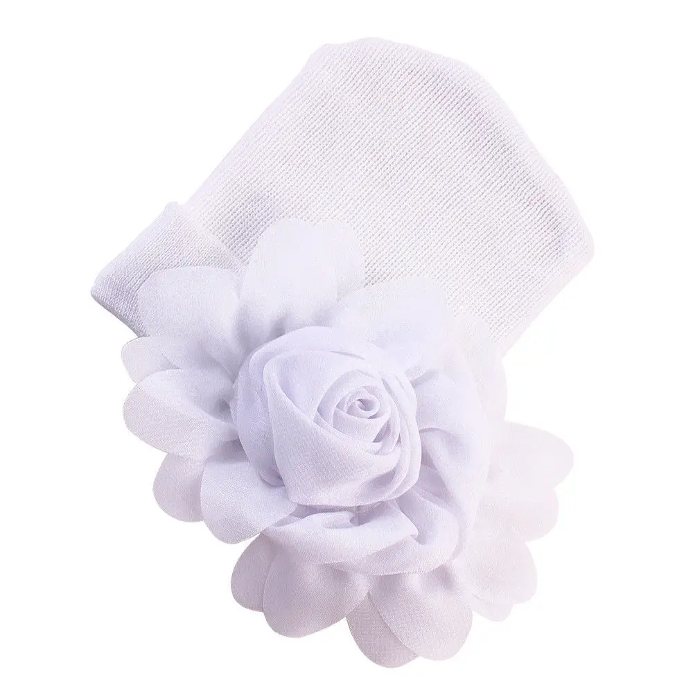 Цветочная трикотажная детская зимняя вязаная крючком шапочка 4 цвета в наличии