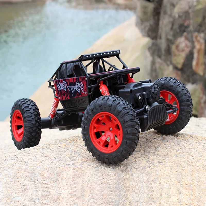 Автомобиль с горячим управлением 4WD Рок Гусеничный 1:18 дистанционный игрушечный
