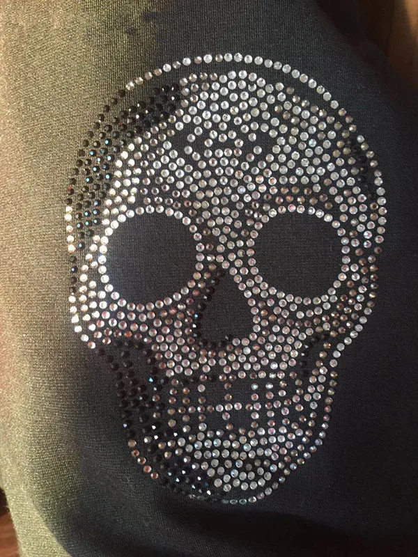 

2pc/lot Skull design stone hot fix rhinestone transfer motifs iron on applique patches iron on rhinestone transfer designs shirt