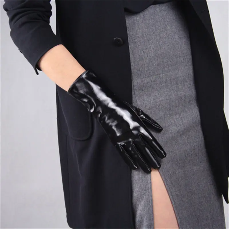 patent leather black Женские лакированные перчатки из искусственной кожи средней и длинной секции 28 см. Яркие Кожаные перчатки для танцевальной вечеринки из искусственной кожи, женские перчатки PU28 - Цвет: patent leather black