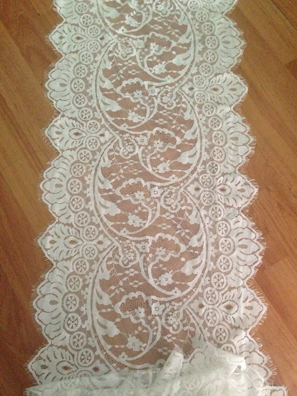 1 шт. (ширина 38 см длина 3 метра) цвет слоновой кости кружево для наращивания ресниц