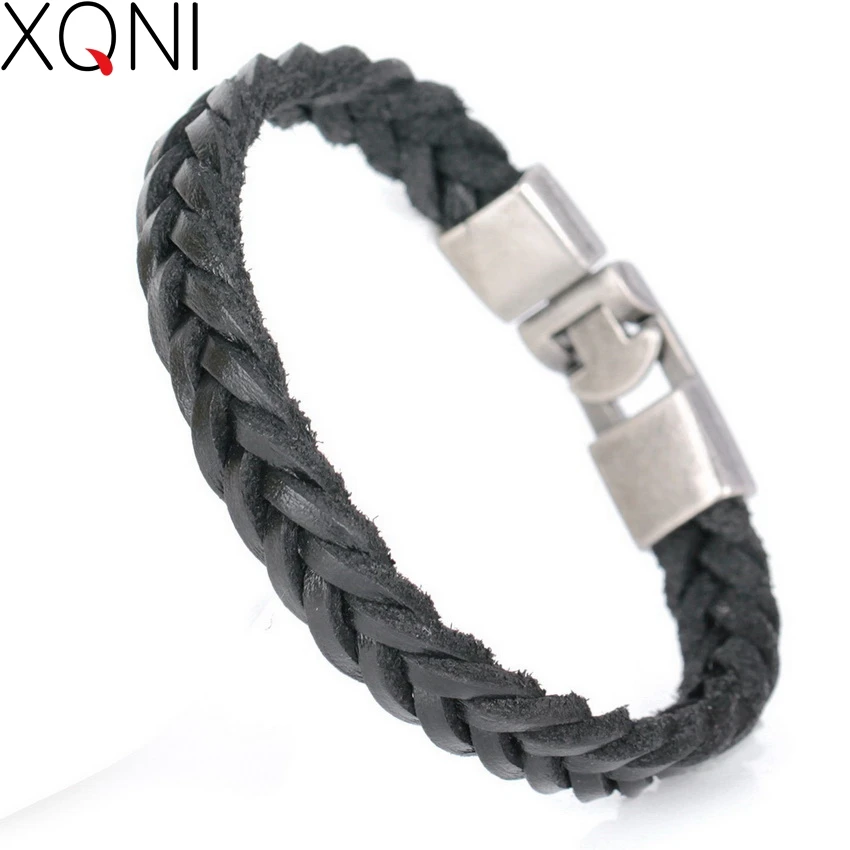 Браслет-манжета мужской из натуральной кожи Плетеный бандаж чёрный с шармами