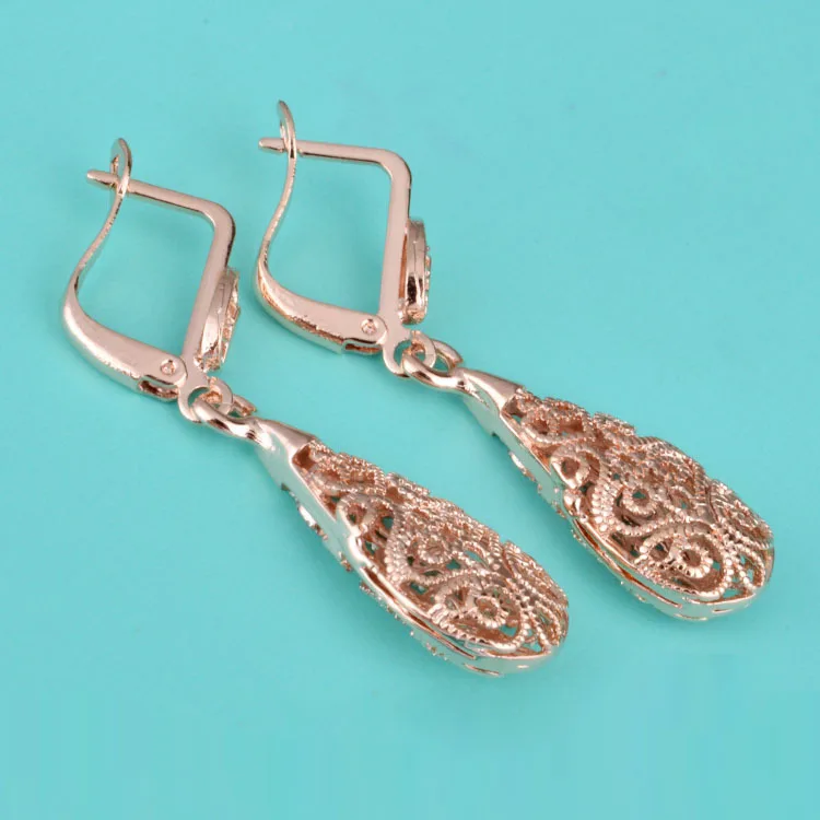 

Rose Gold, empty earrings, Wholesale Fashion ear ornaments