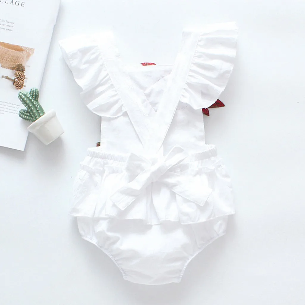 Комбинезон для маленьких девочек с рукавами крылышками и цветочной вышивкой