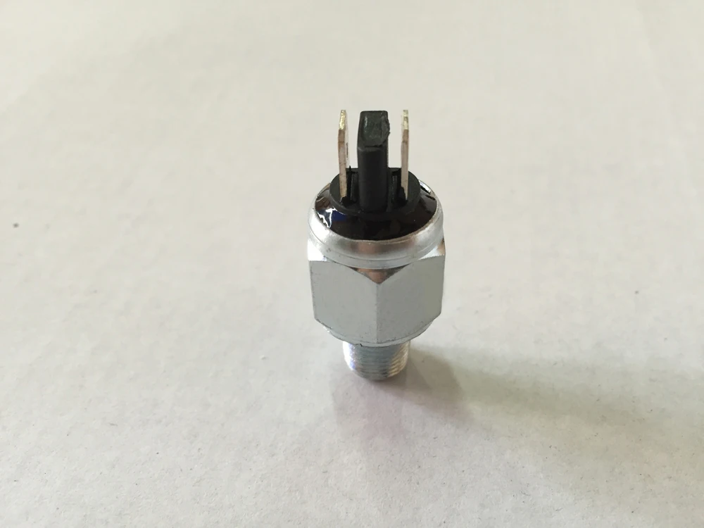 Сменный стоп светильник 2004 года и более новый подходит для моделей Harley Davidson (HD #