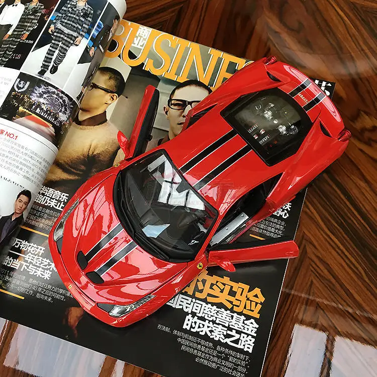 Литой металл 1/18 Fine Edition Supercar 458 Speciale Настольный дисплей коллекция моделей игрушек для детей